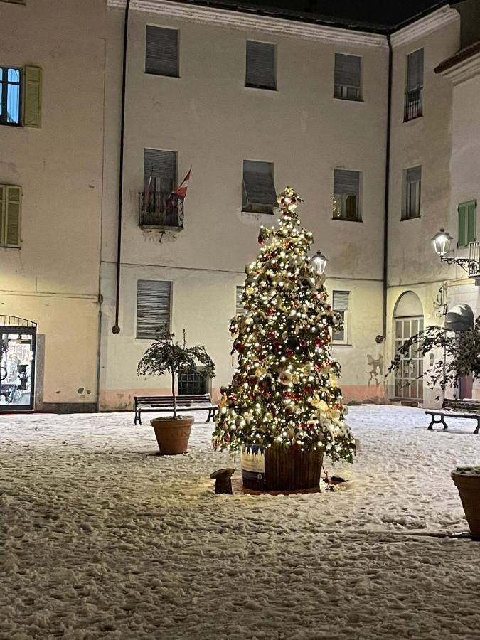 Cozy Place 10 Vercelli Luaran gambar